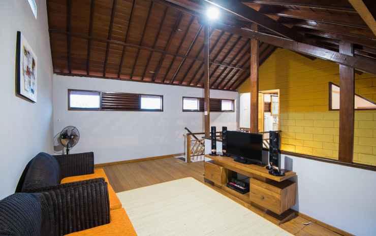 Беноа: Villa Padma