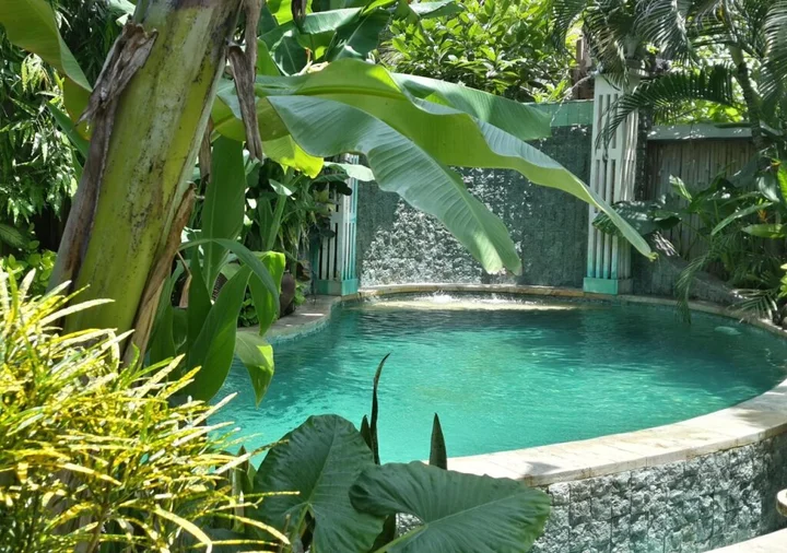 Кута: Bale Seminyak