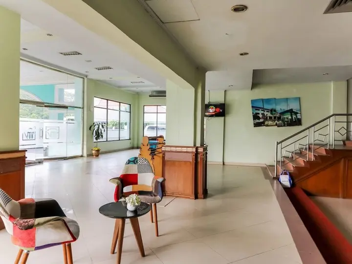 Пеканбару: NIDA Rooms Tampan Universitas Riau HR Subrantas Panam at Hotel Sabrina