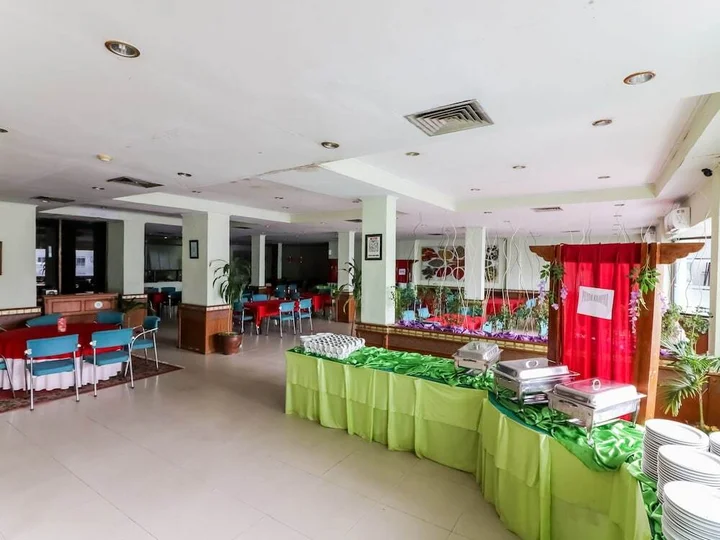 Пеканбару: NIDA Rooms Tampan Universitas Riau HR Subrantas Panam at Hotel Sabrina