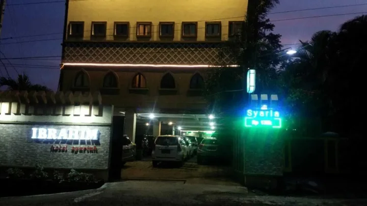 Семаранг: Hotel Syariah Larismanis
