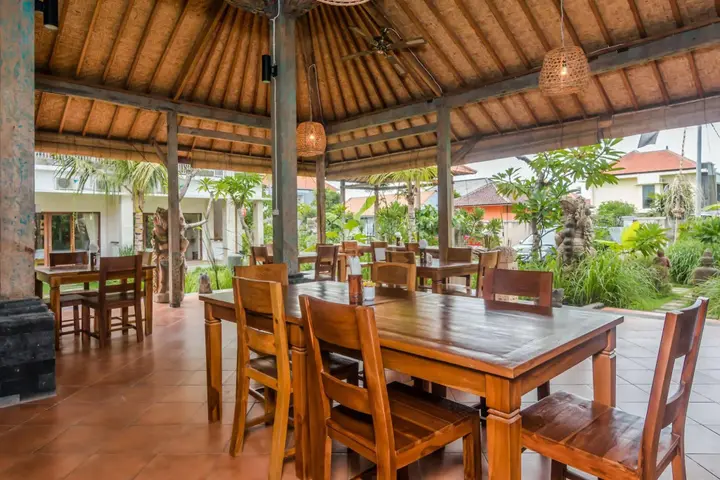 Денпасар: ZEN Rooms Tukad Badung Renon
