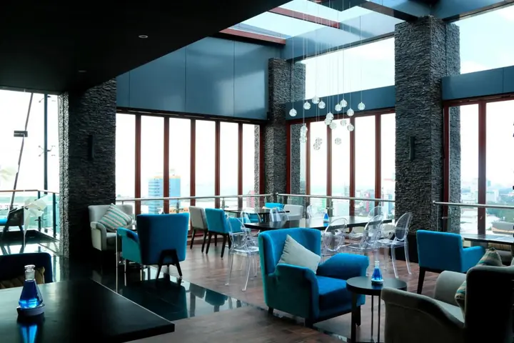 Макассар: Melia Makassar