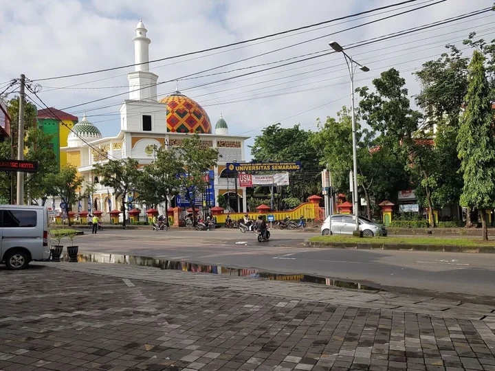 Семаранг: Sunrise Hotel Semarang
