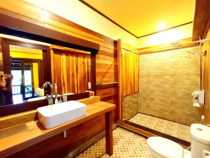 Гили Траванган: Honeyst Bungalow