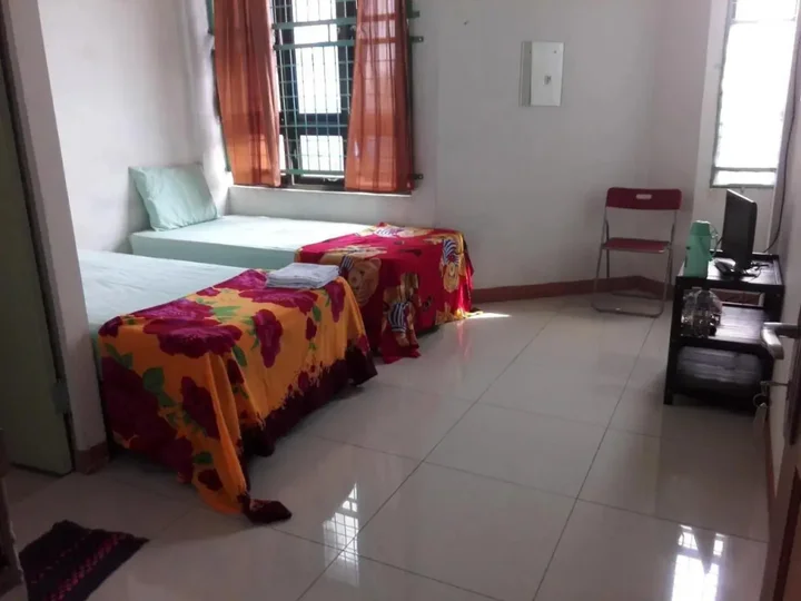 Петумбак: Wisma Bunda Deli