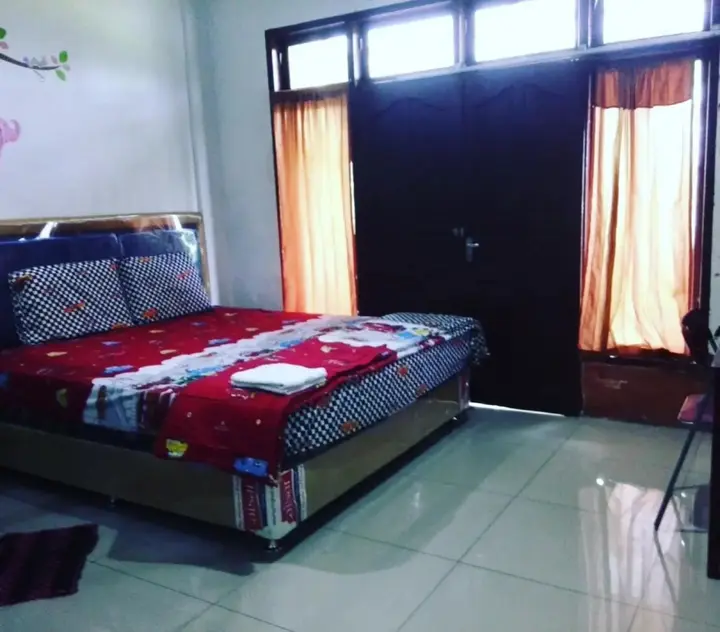 Петумбак: Wisma Bunda Deli