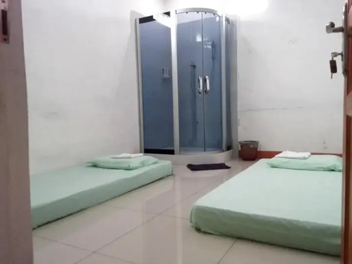 Петумбак: Wisma Bunda Deli
