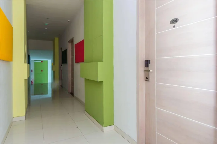Табанан: RedDoorz Plus @ Gunung Salak Street
