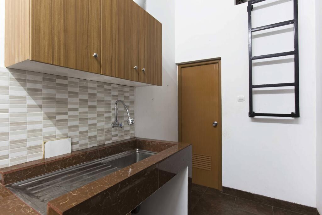 Джакарта: RedDoorz @ Raya Kelapa Gading
