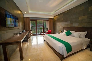 Батуретно: The Westlake Hotel & Resort Yogyakarta
