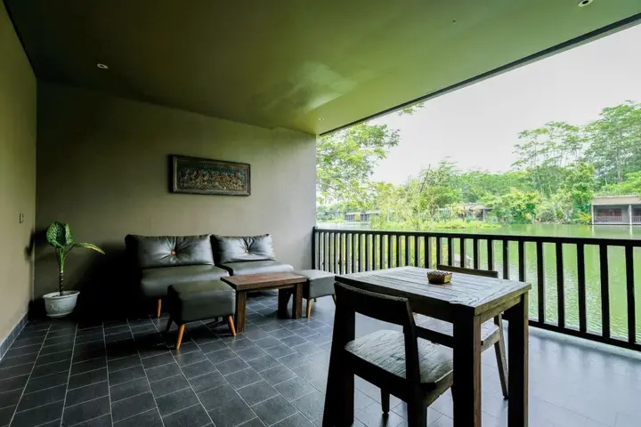 Батуретно: The Westlake Hotel & Resort Yogyakarta