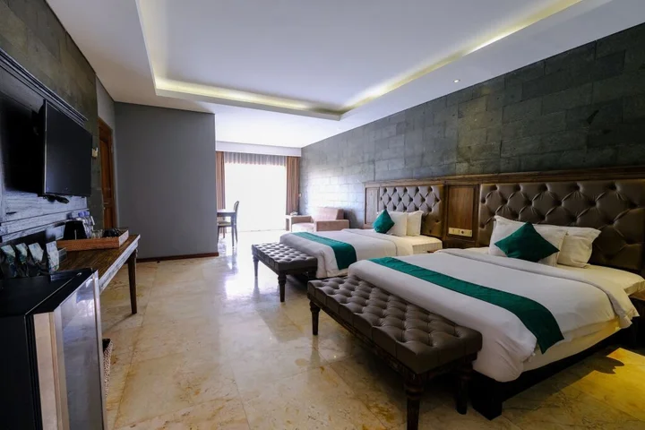 Батуретно: The Westlake Hotel & Resort Yogyakarta