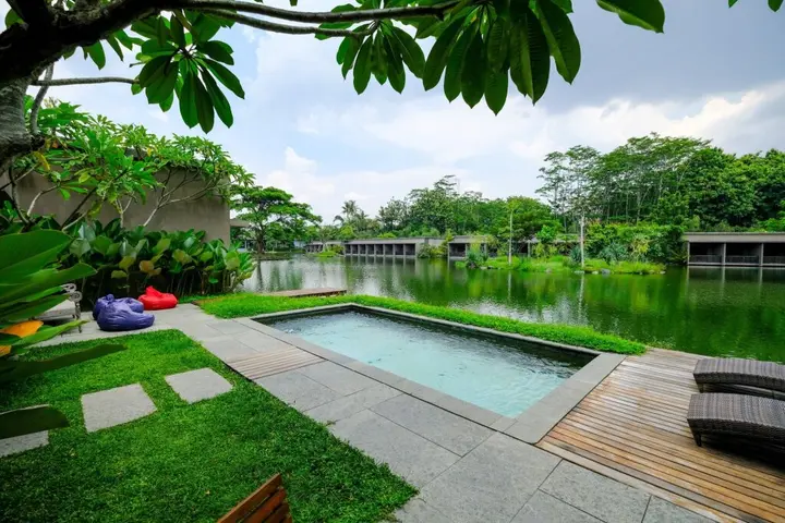 Батуретно: The Westlake Hotel & Resort Yogyakarta