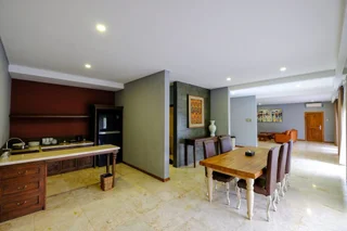 Батуретно: The Westlake Hotel & Resort Yogyakarta