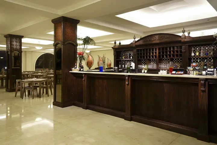 Батуретно: The Westlake Hotel & Resort Yogyakarta