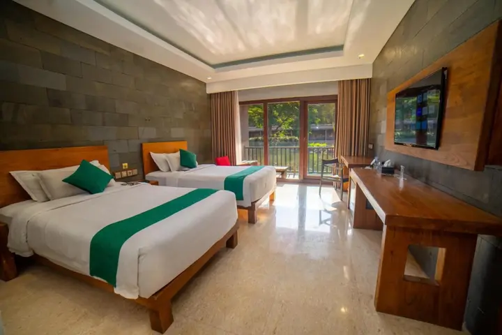 Батуретно: The Westlake Hotel & Resort Yogyakarta