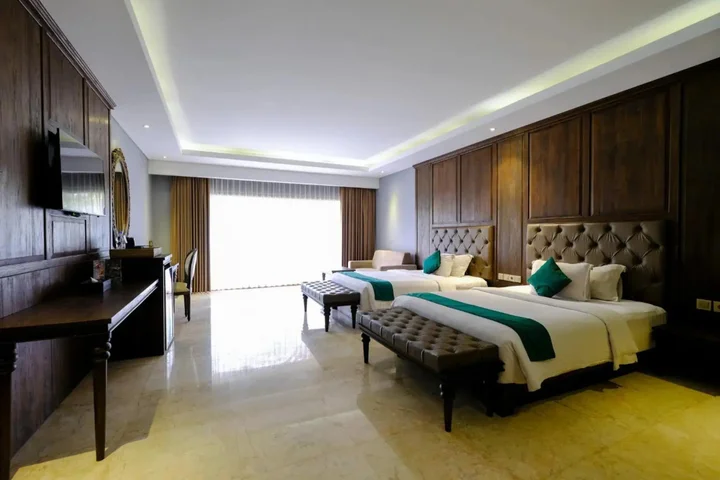 Батуретно: The Westlake Hotel & Resort Yogyakarta