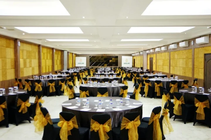 Батуретно: The Westlake Hotel & Resort Yogyakarta