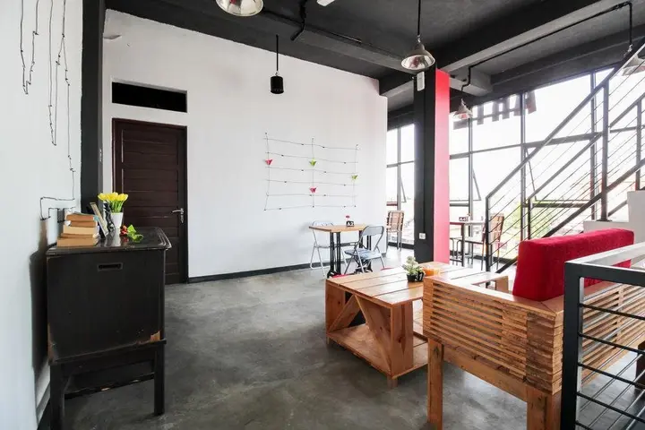 Палангкарая: Artz Hotel