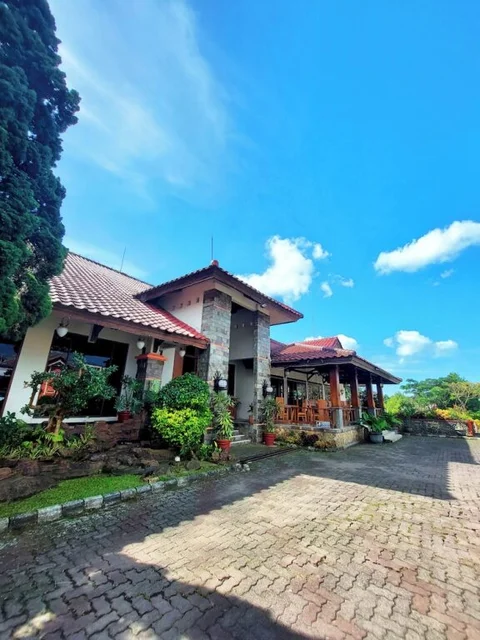 Чипанас: Capital O 1256 Sangga Buana Resort and Convention Hotel