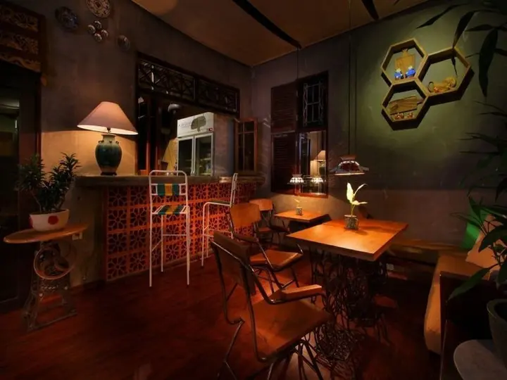 Керобокан: Bali Bee House