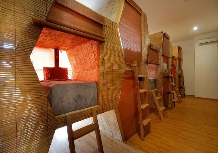 Керобокан: Bali Bee House