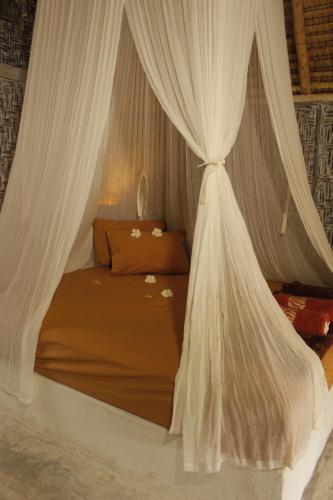 Прайя: The Gazebo Selong Belanak