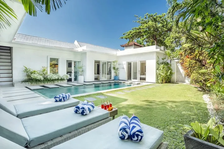Кута: Villa LA