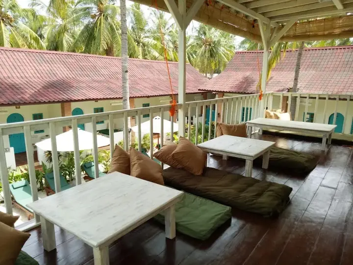 Гили Траванган: White Coconut Cottage