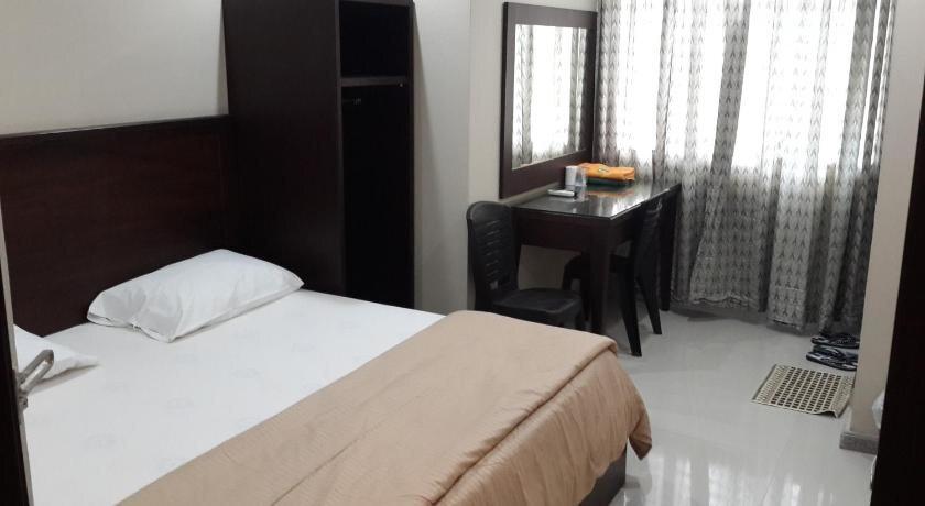 Батам: Leon Inn Jodoh Square