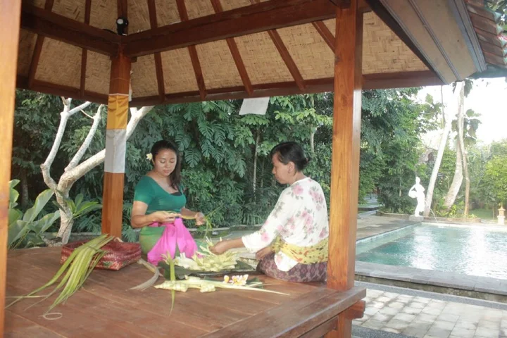 Сукавати: Wana Ukir Ubud