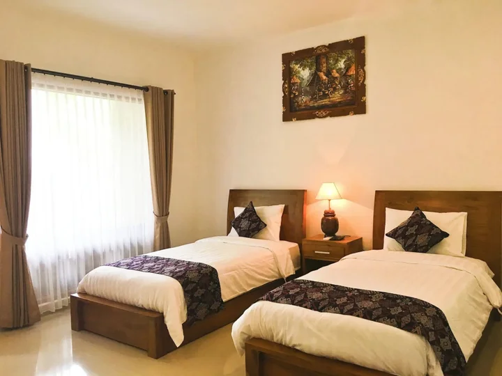 Сукавати: Wana Ukir Ubud