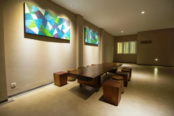 Чиребон: Vinotel Cirebon