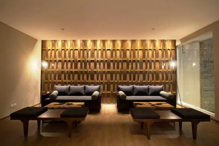 Чиребон: Vinotel Cirebon