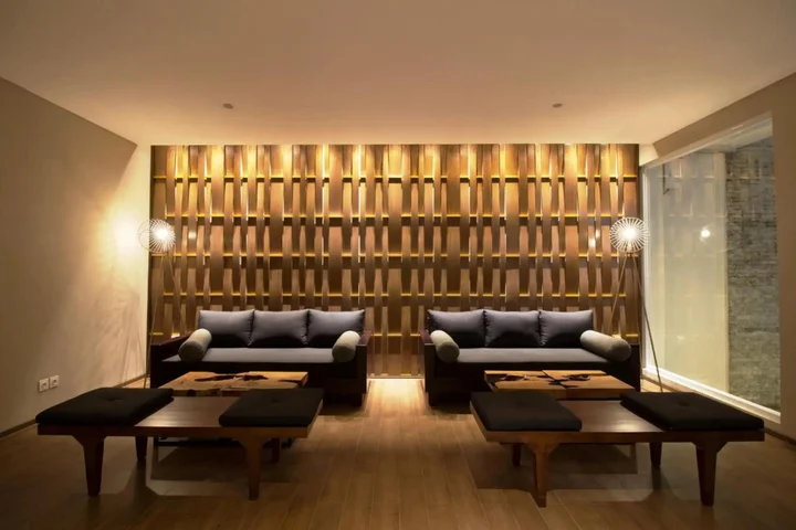 Чиребон: Vinotel Cirebon