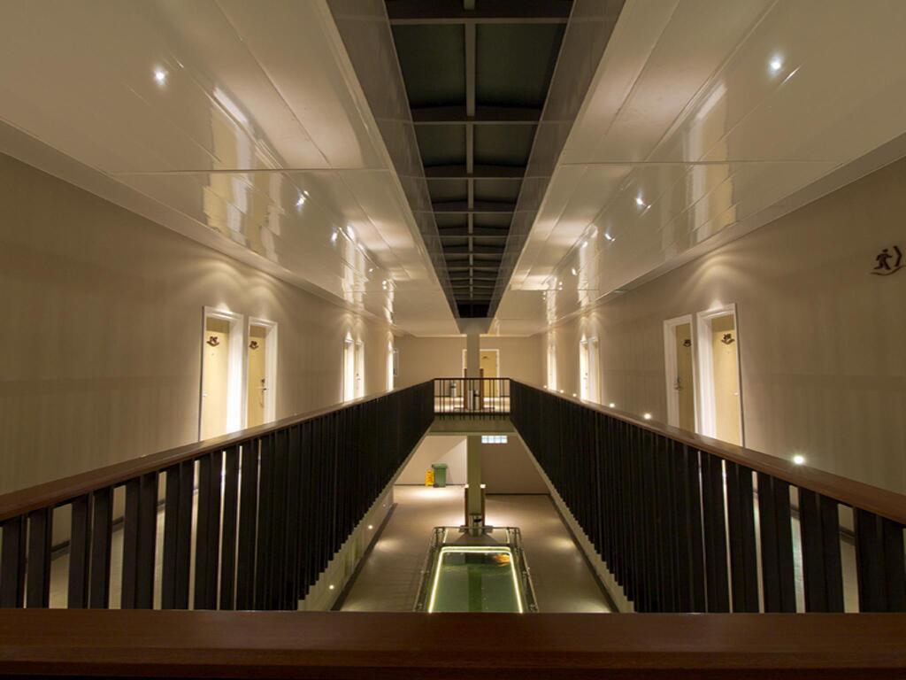 Чиребон: Vinotel Cirebon