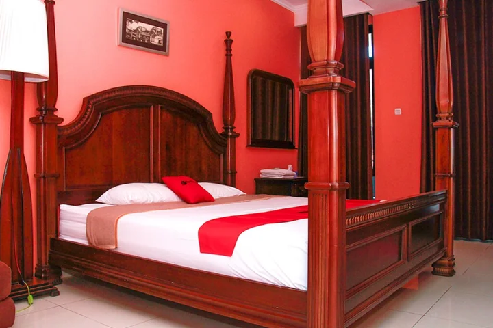 Бандунг: RedDoorz @ Sersan Bajuri atas