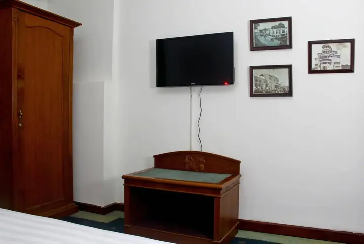 Бандунг: Lombok Ethnic Bandung