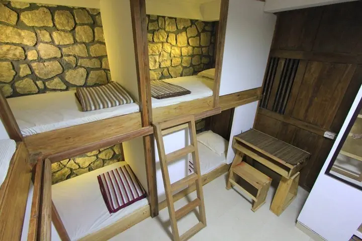 Батуретно: Grass Root Homestay