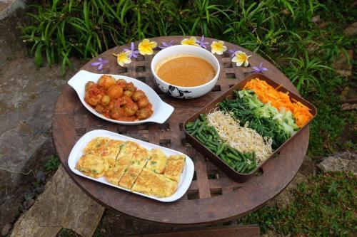 Батуретно: Grass Root Homestay