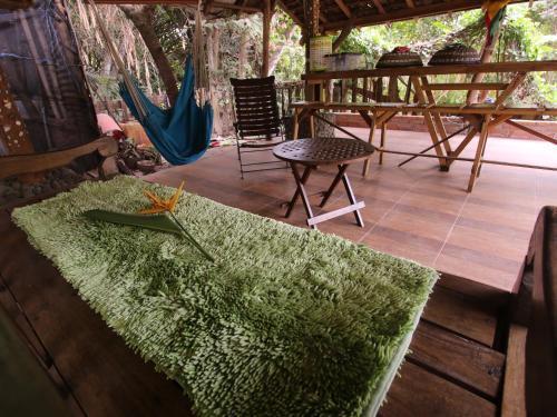 Батуретно: Grass Root Homestay