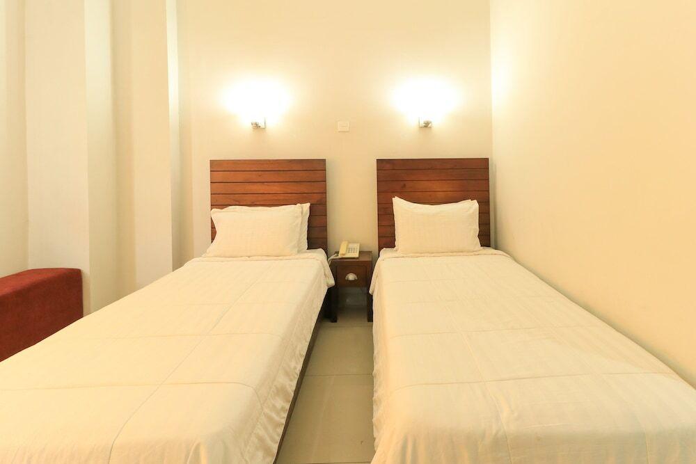 Сидоарджо: GreenSA inn Hotel