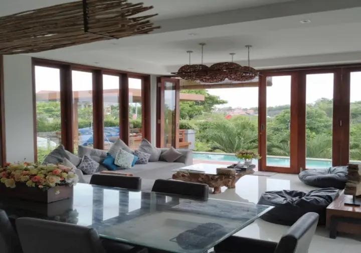 Унгасан: Elmina Villa Bali
