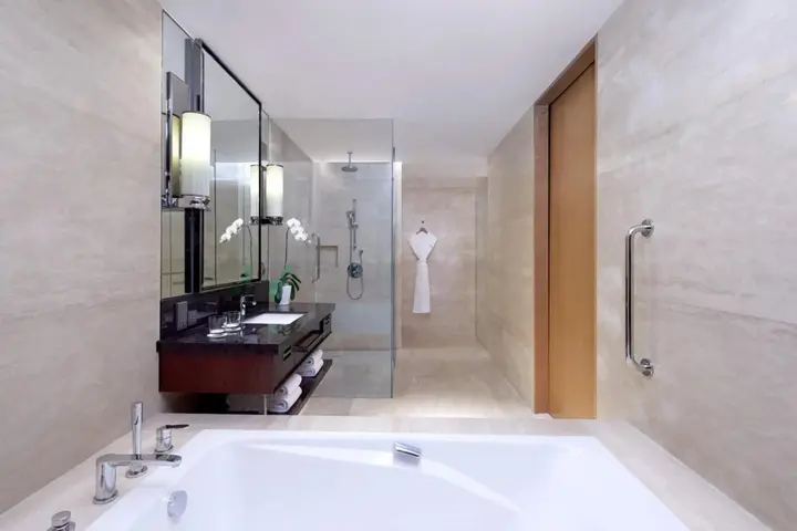 Джакарта: The Westin Jakarta