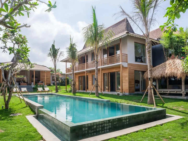 Керобокан: Villa Alea by Villa Finder