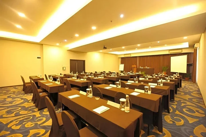 Бандунг: Grand Tebu Hotel