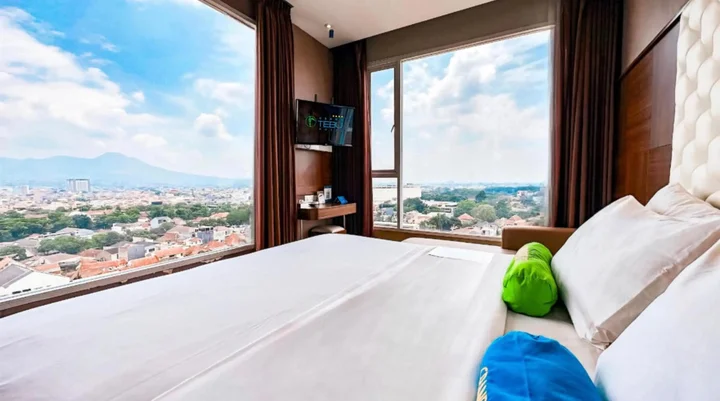 Бандунг: Grand Tebu Hotel