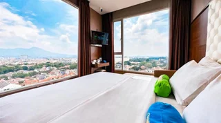 Бандунг: Grand Tebu Hotel
