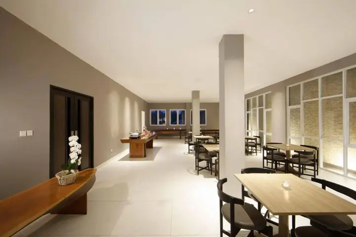 Бандунг: OYO Flagship 90726 The Regia Cihampelas Hotel Band